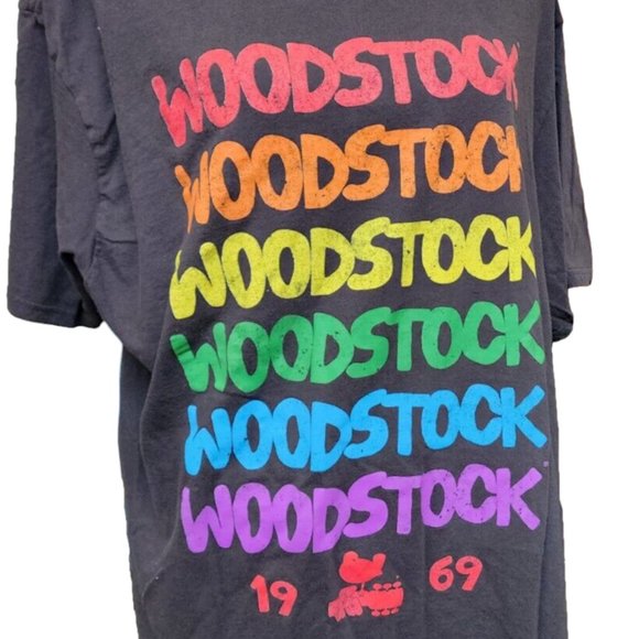 Woodstock 1969 Black T-Shirt Size 2XL Concert Retro - Picture 1 of 4